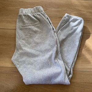 XS Gray Aerie Joggers